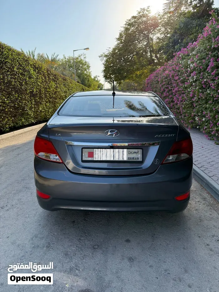 Hyundai Accent 2017 photo 4