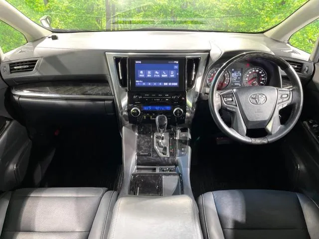 Toyota Alfaard 2.5S C Package 2020 photo 2