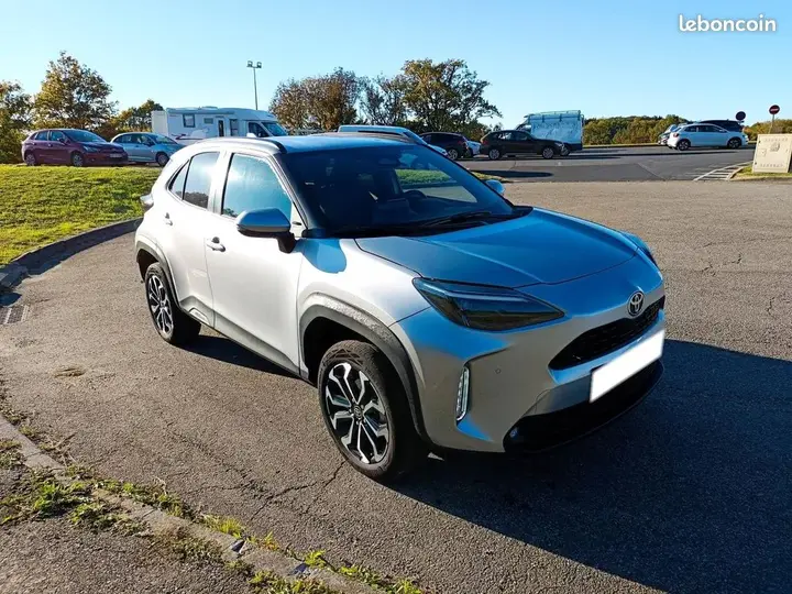Toyota Yaris Cross 2024 photo 3