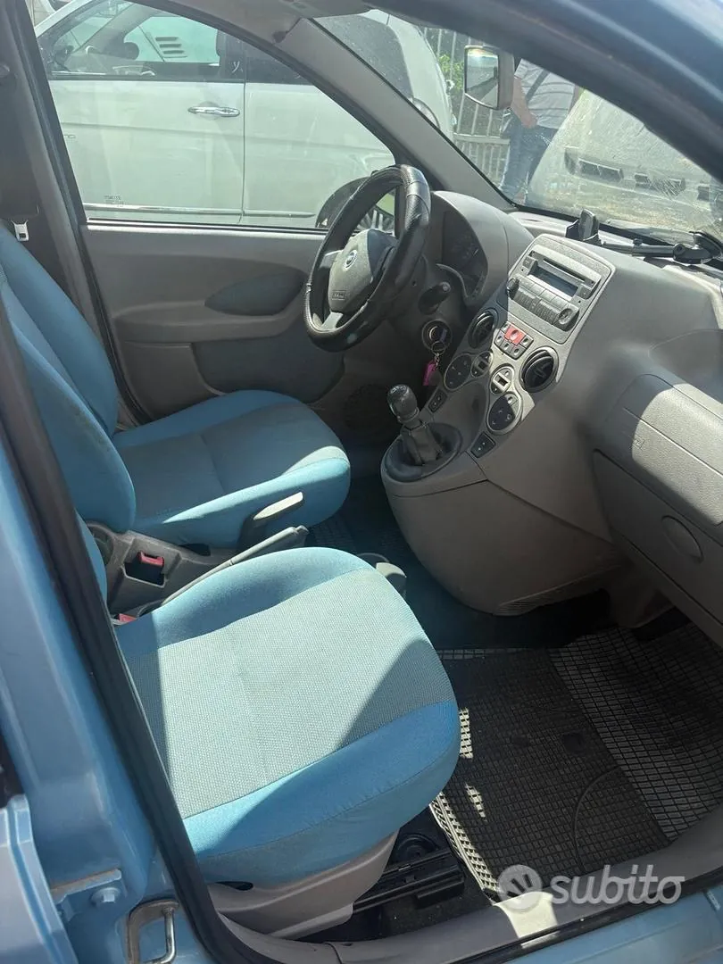Fiat Panda 2006 photo 4