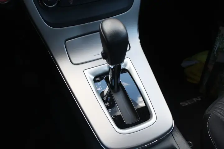 Nissan Sentra 2015 photo 5