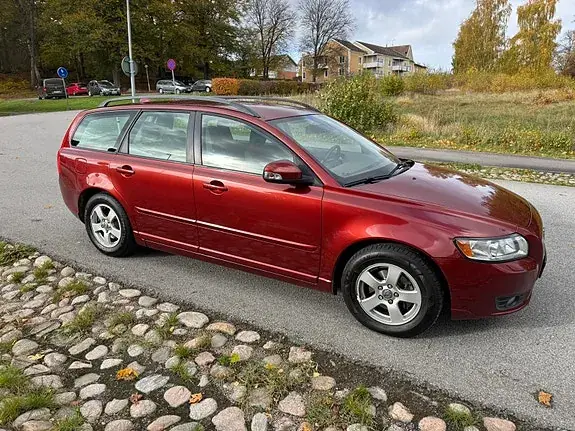 Volvo V50 2010 photo 3