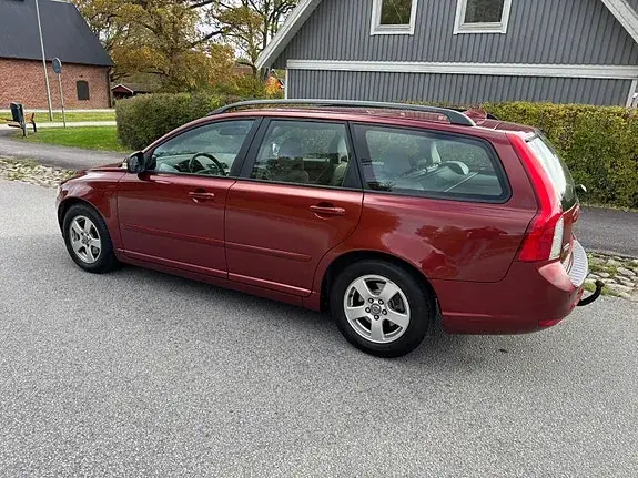 Volvo V50