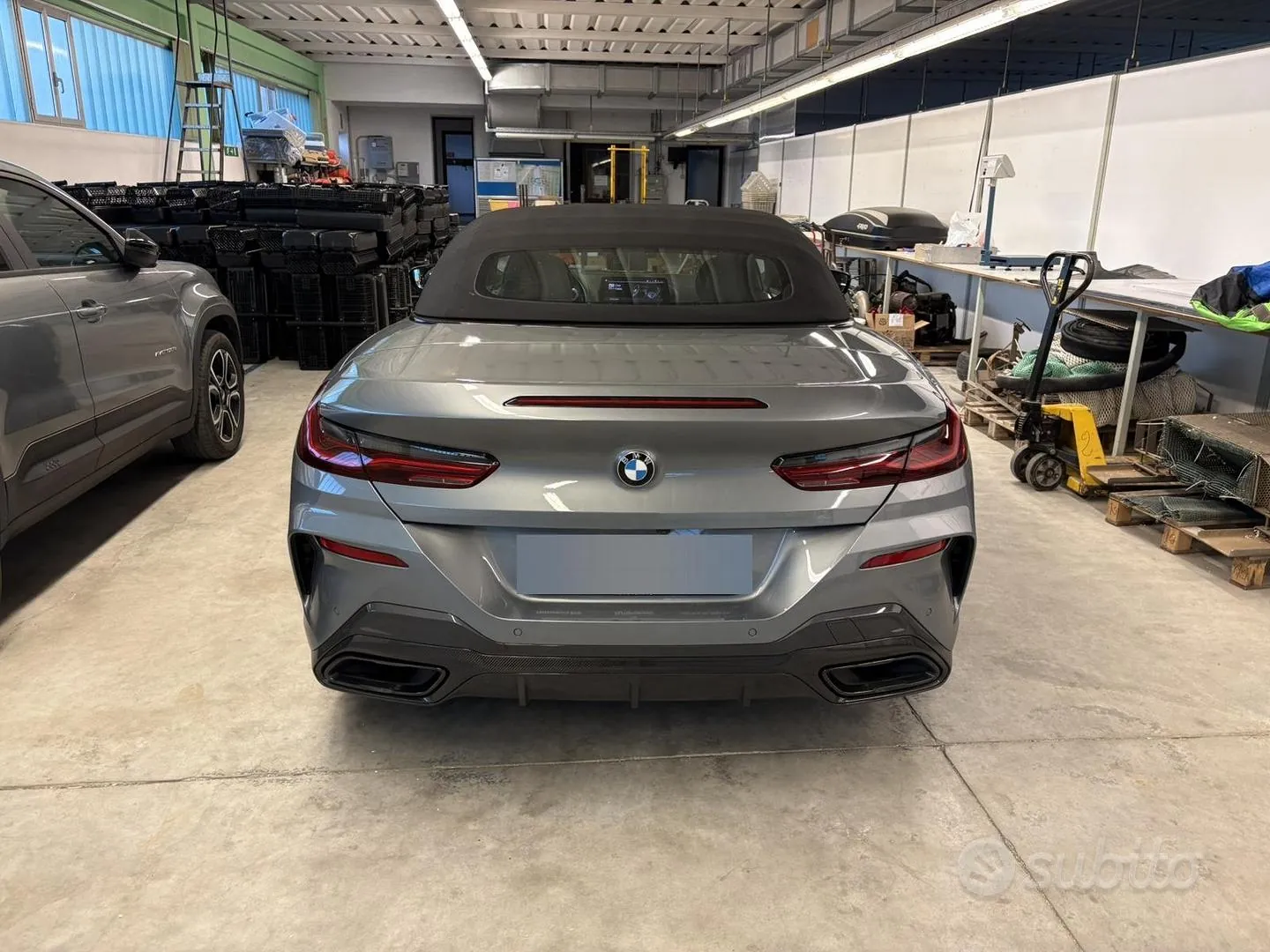 BMW 8 Series 2023 photo 2