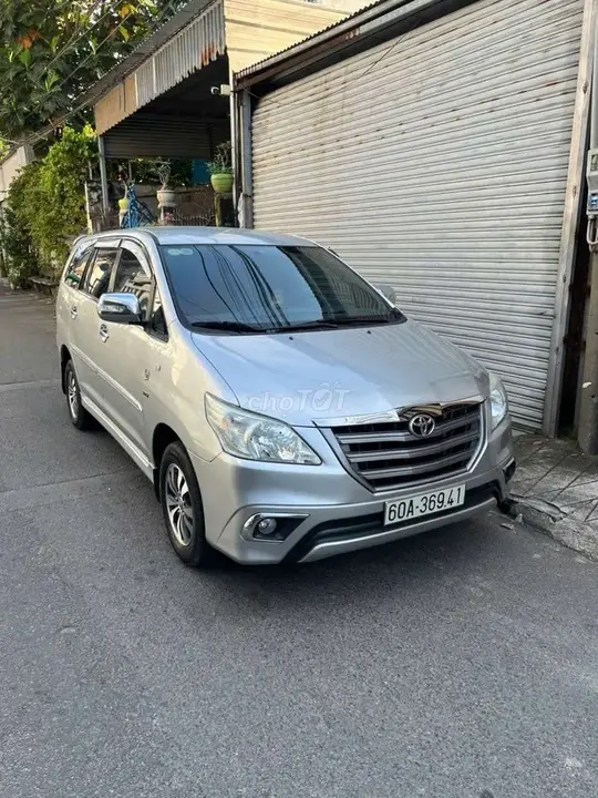 Toyota Innova 2012 photo 5