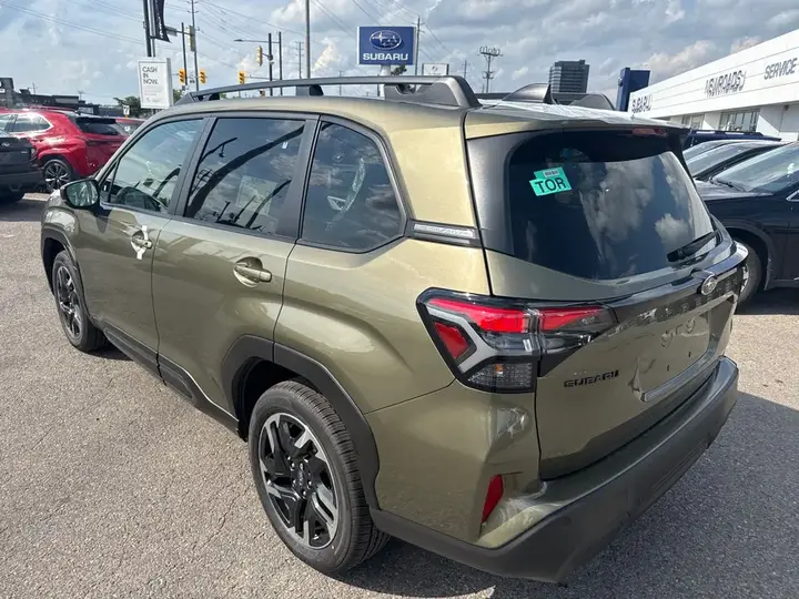 Subaru Forester 2026 photo 2