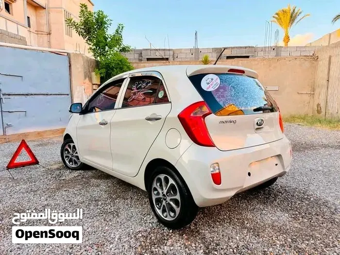 Kia Picanto 2012 photo 4