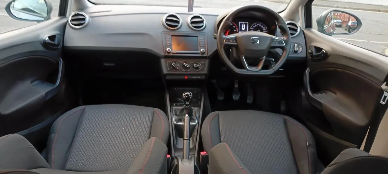 Seat Ibiza 2016 photo 5