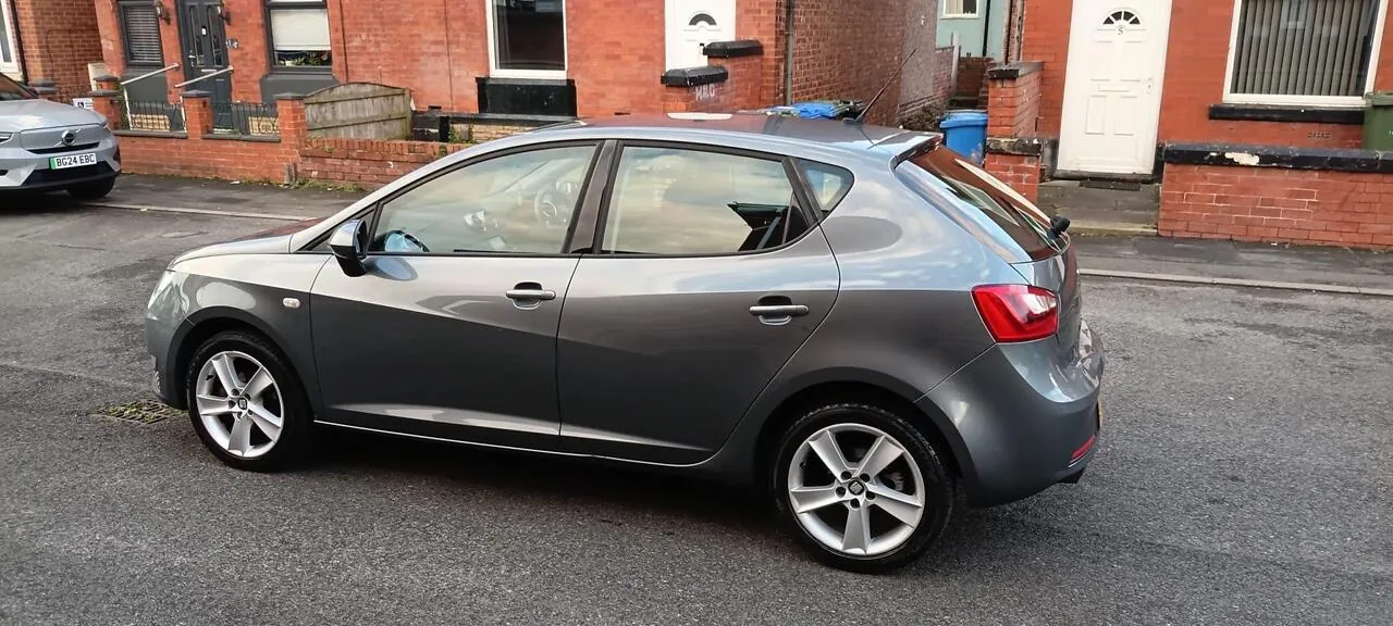 Seat Ibiza 2016 photo 4