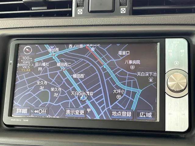 Toyota Mark X 2011 photo 3
