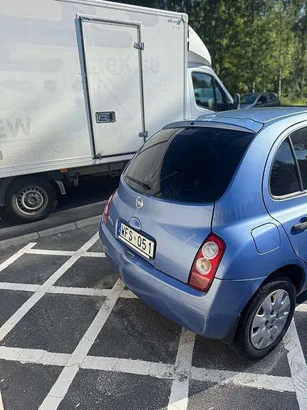 Nissan Micra 2004 photo 2