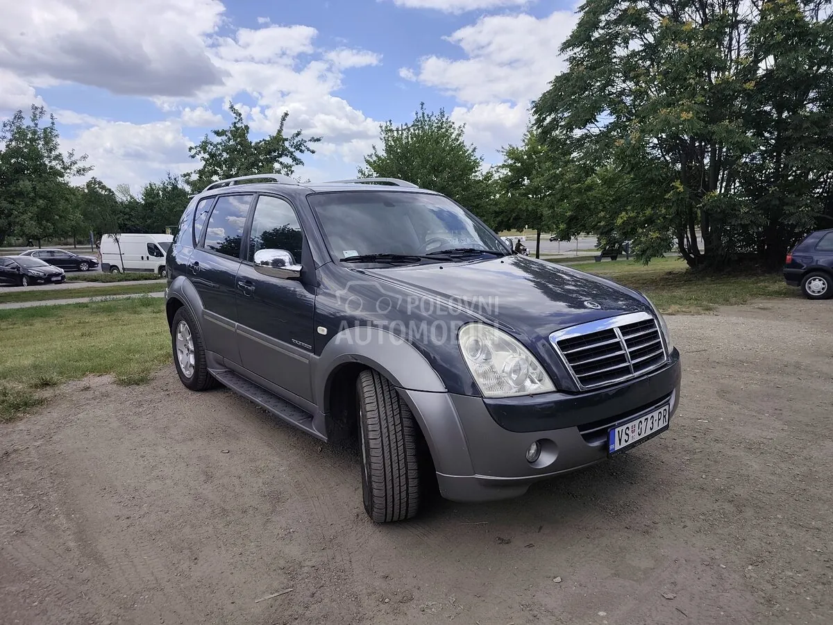 KG Mobility Rexton 2007 photo 2