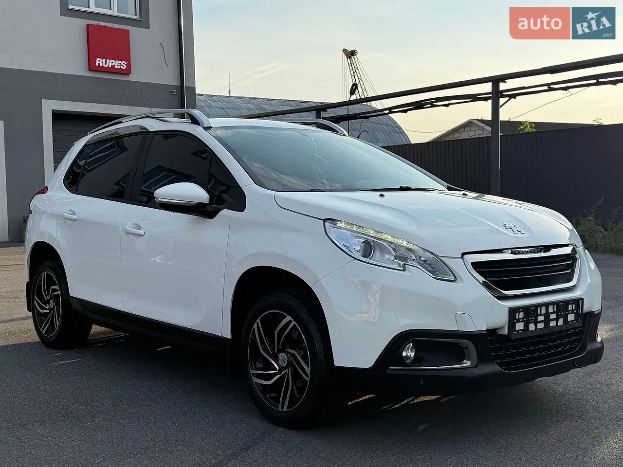 Peugeot 2008 2014 photo 5