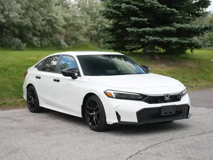 Honda Civic 2025 photo 2