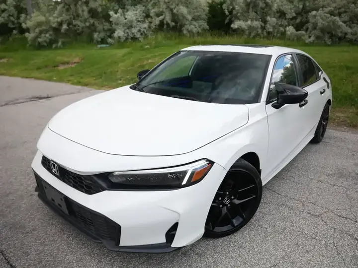 Honda Civic 2025 photo 5