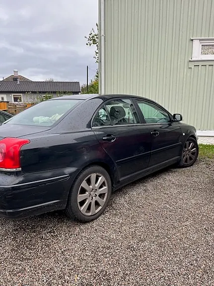 Toyota Avensis 2005 photo 4