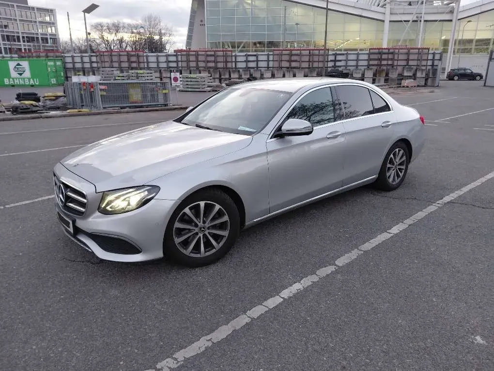 Mercedes-Benz E-Class 2018 photo 3