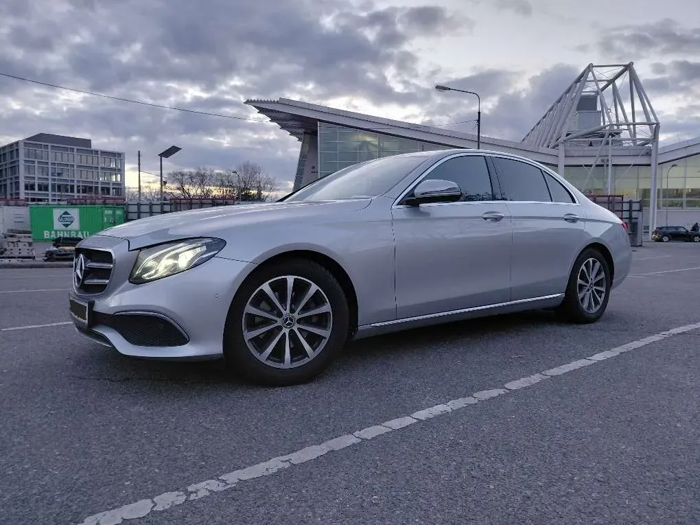 Mercedes-Benz E-Class 2018 photo 2