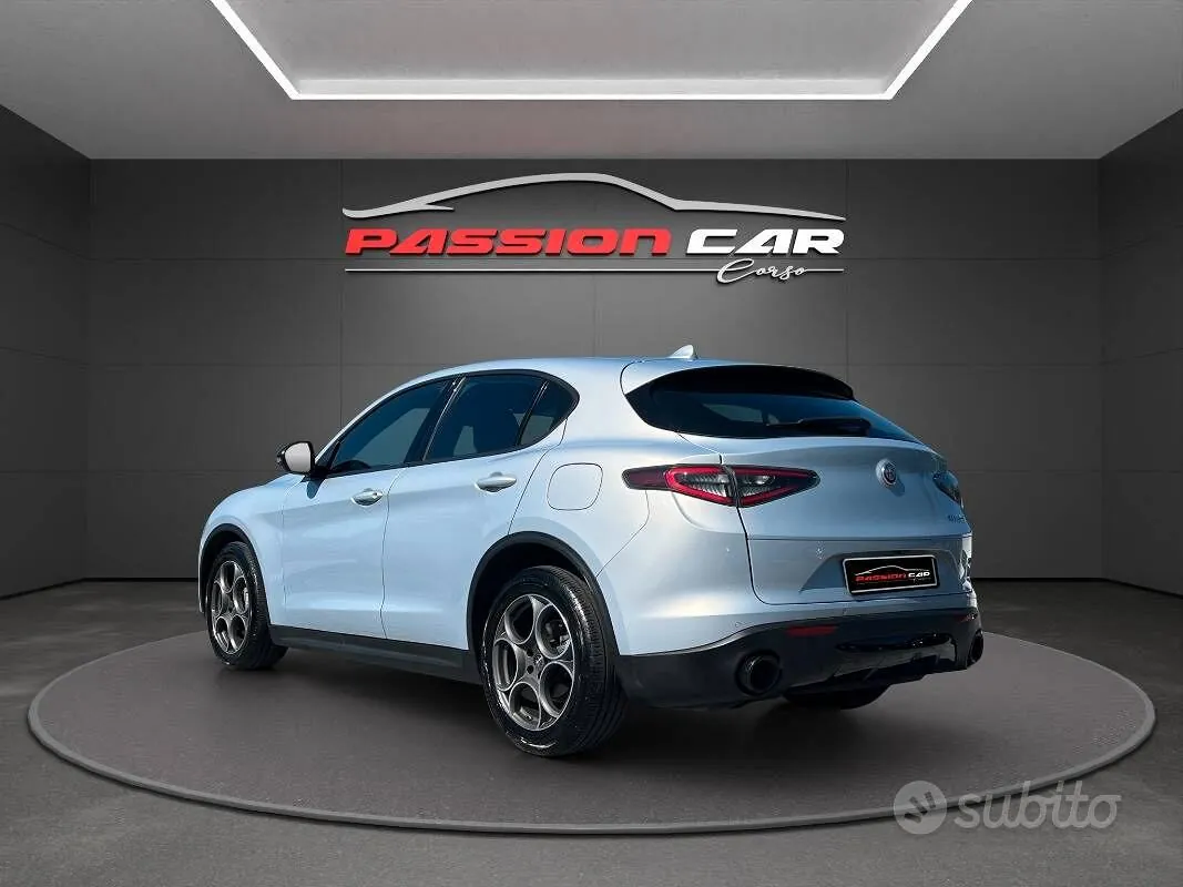Alfa Romeo Stelvio 2023 photo 5