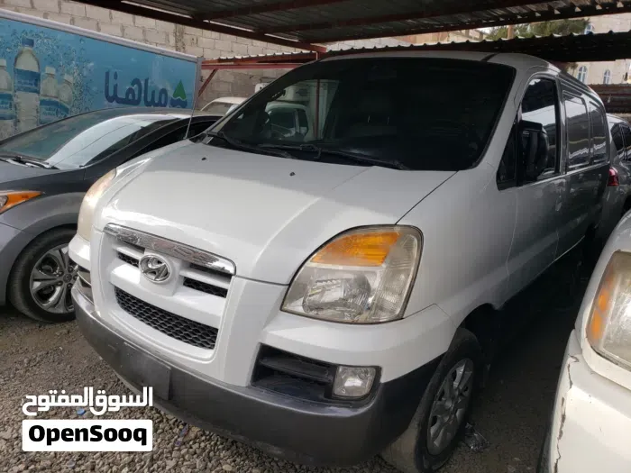 Hyundai H1 2004 photo 4
