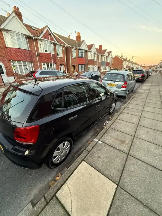 Volkswagen Polo 2011 photo 5