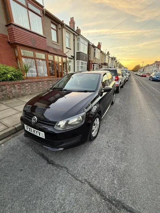 Volkswagen Polo 2011 photo 3