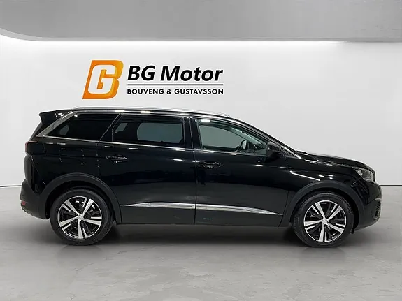 Peugeot 5008 2017 photo 3