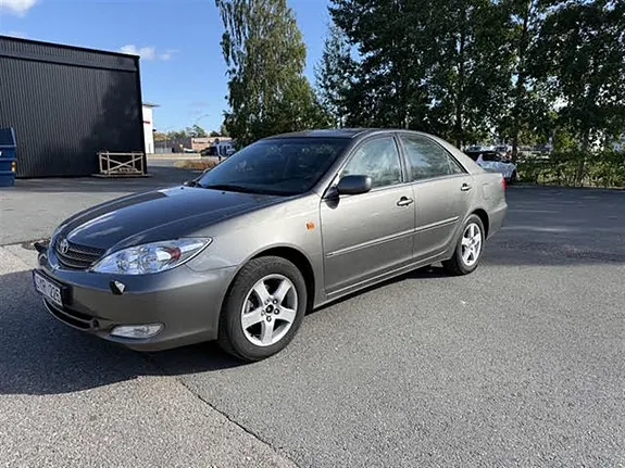 Toyota Camry 2002 photo 2
