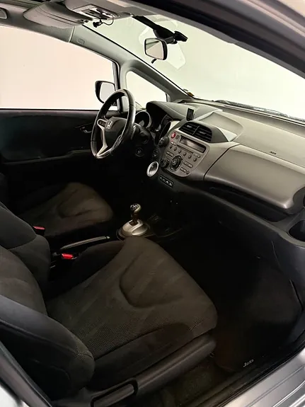 Honda Jazz 2010 photo 5
