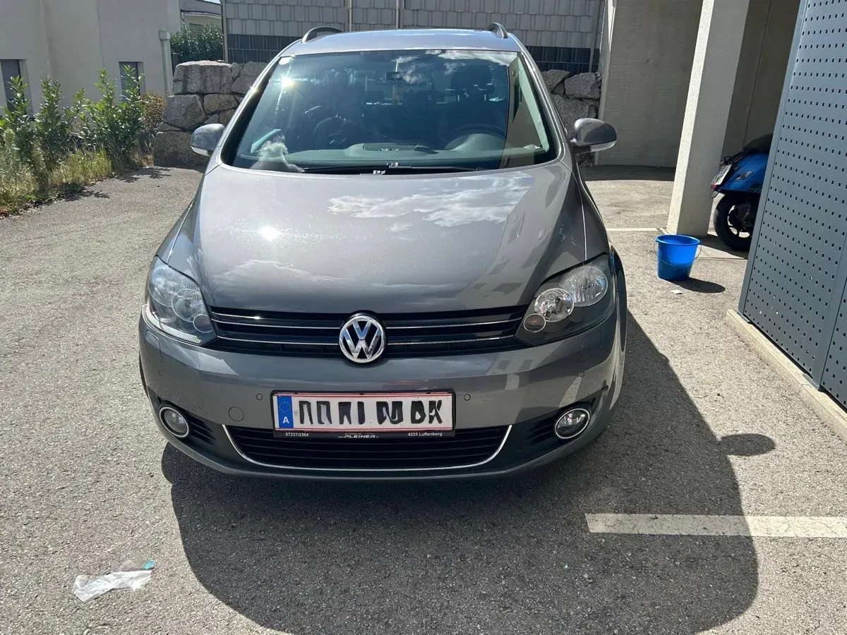 Volkswagen Golf 2013 photo 2