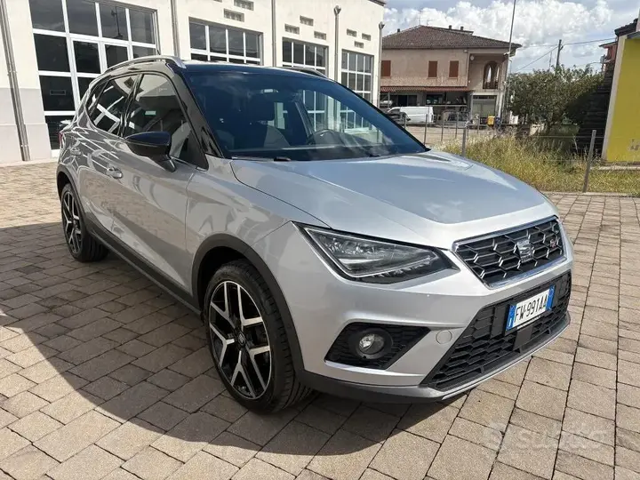 Seat Arona 2019 photo 5