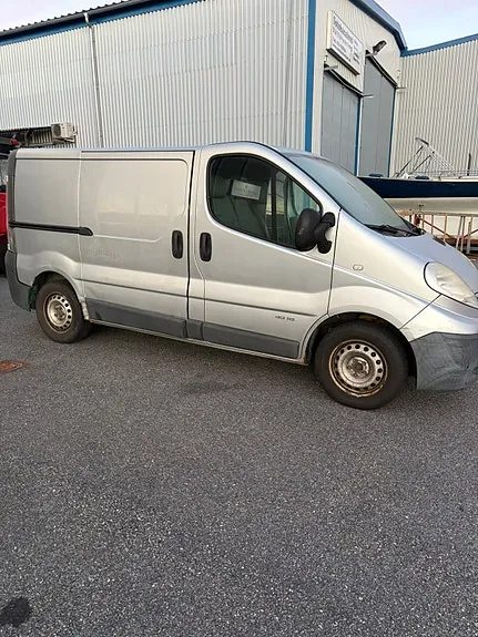 Nissan Primastar 2008 photo 2