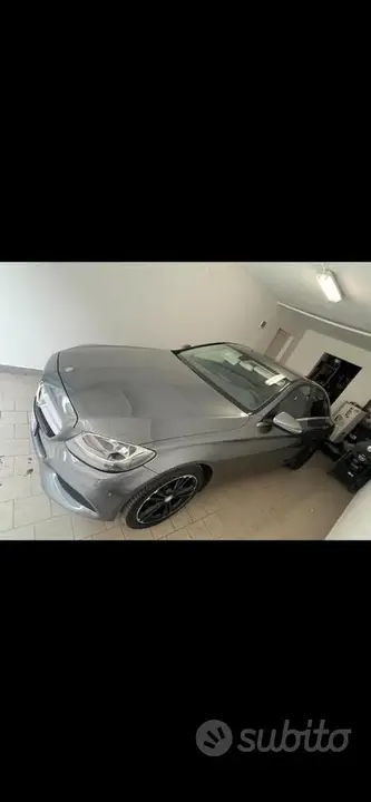 Mercedes-Benz C180