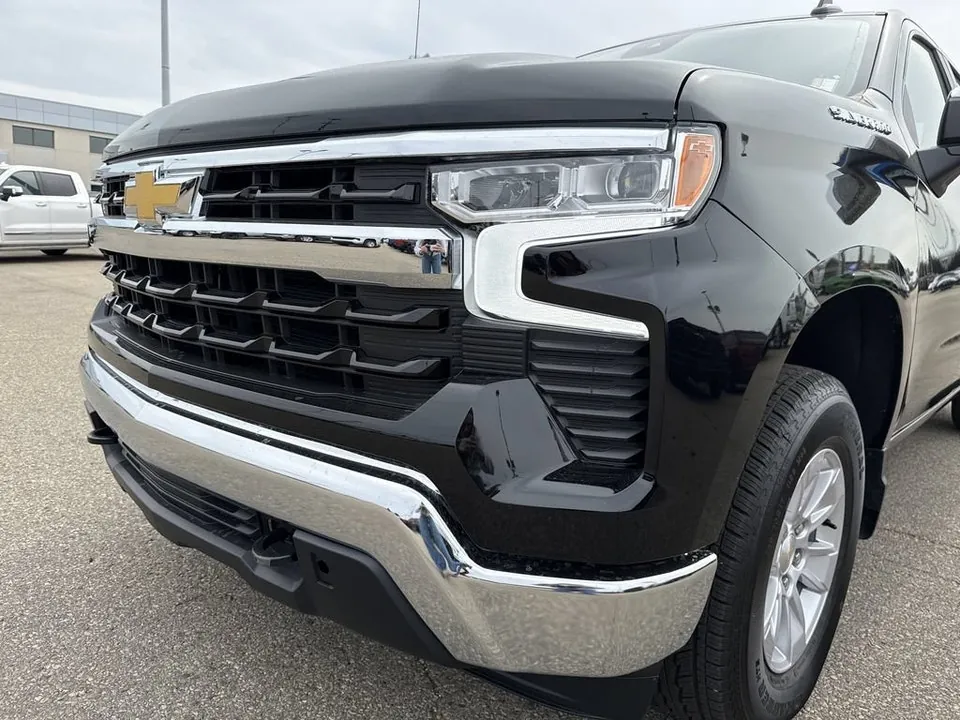 Chevrolet Silverado 1500 2026 photo 3
