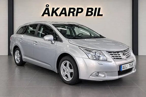 Toyota Avensis 2010 photo 3