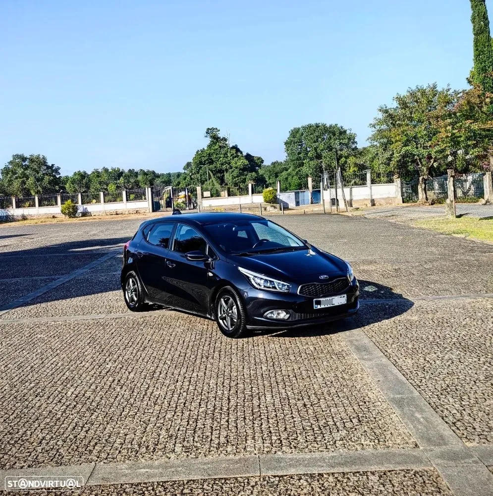 Kia Ceed 2014 photo 2