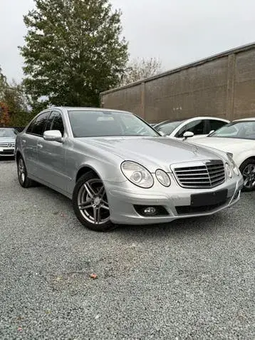 Mercedes-Benz E-Class 2007 photo 2