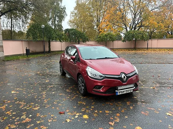 Renault Clio 2017 photo 2
