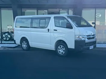 Toyota Hiace 2026 photo 2