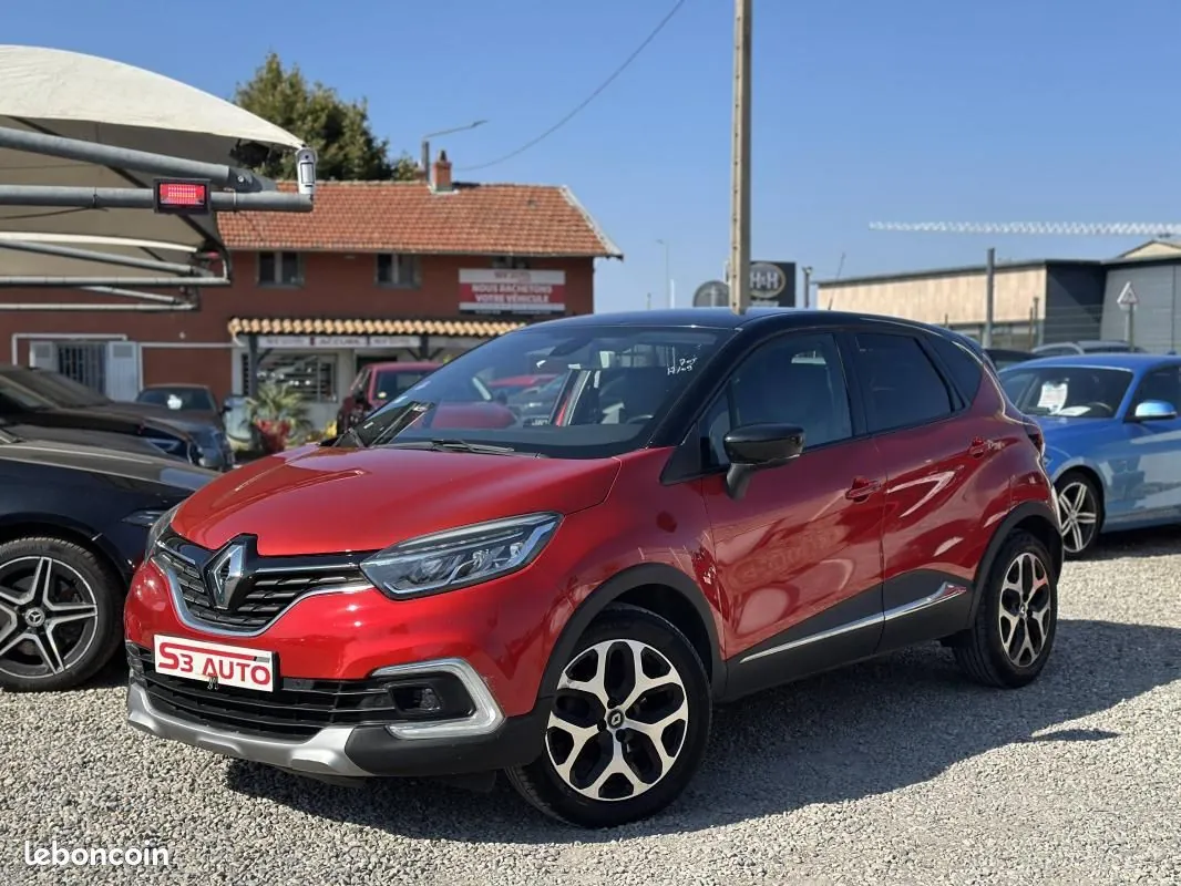 Renault Captur 2018 photo 2