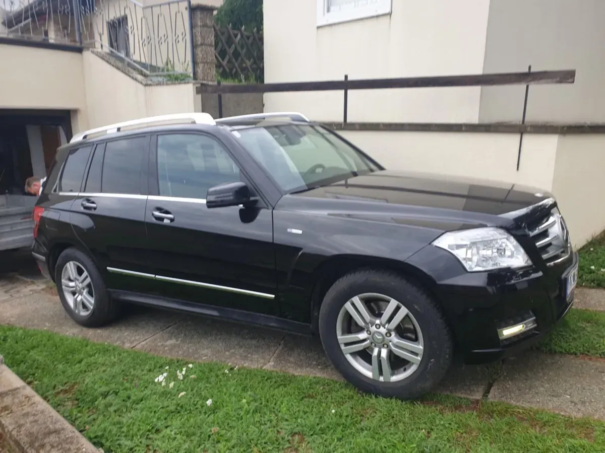 Mercedes-Benz Glk Class 2011 photo 2