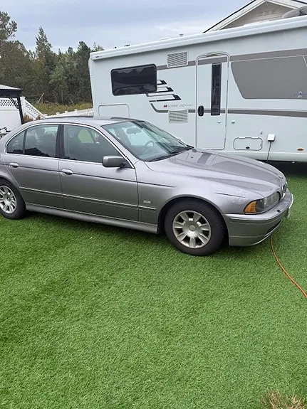 BMW 520I 2001 photo 2