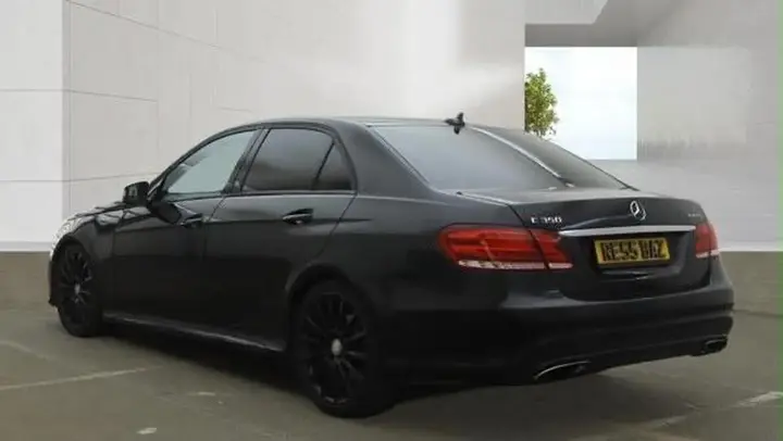 Mercedes-Benz E-Class 2015 photo 3