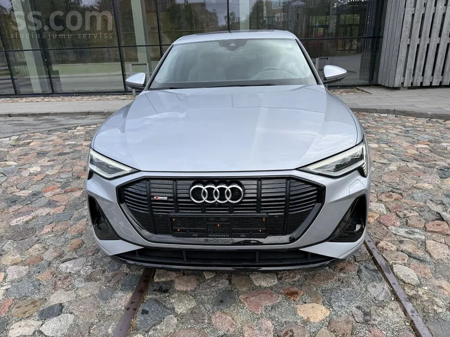 Audi E-Tron 2020 photo 3
