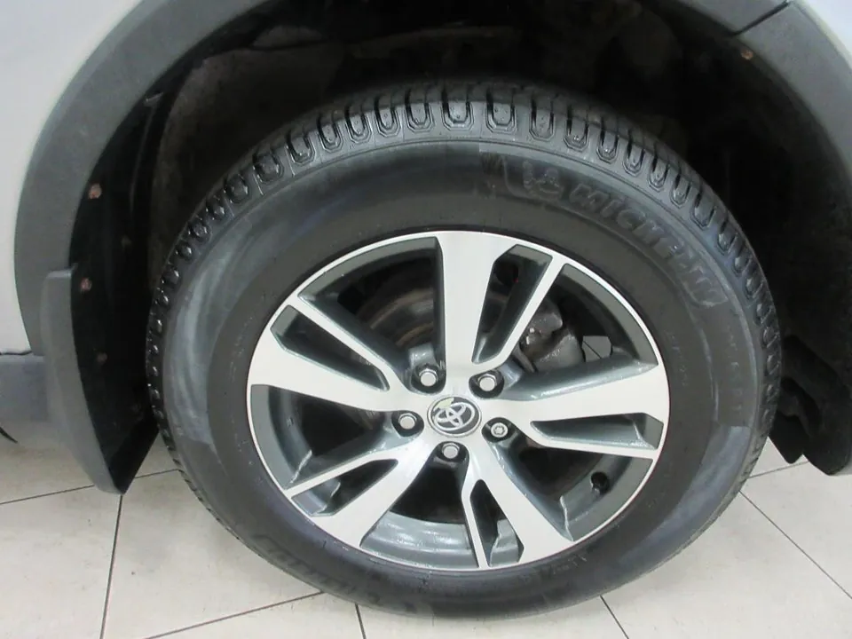 Toyota Rav4 2018 photo 5