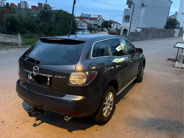 Mazda Cx-7 2011 photo 2