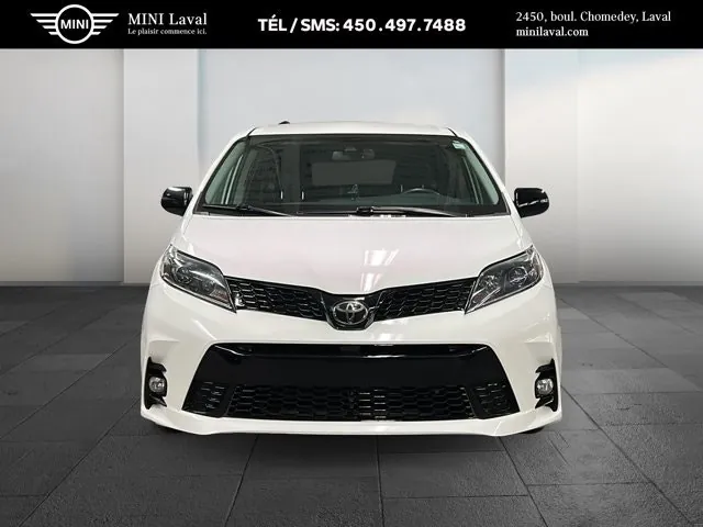 Toyota Sienna 2020 photo 2