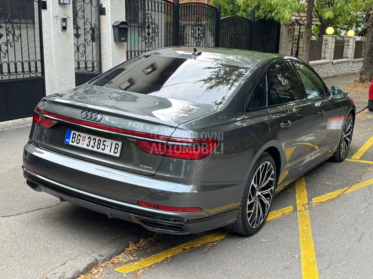 Audi A8 2018 photo 3