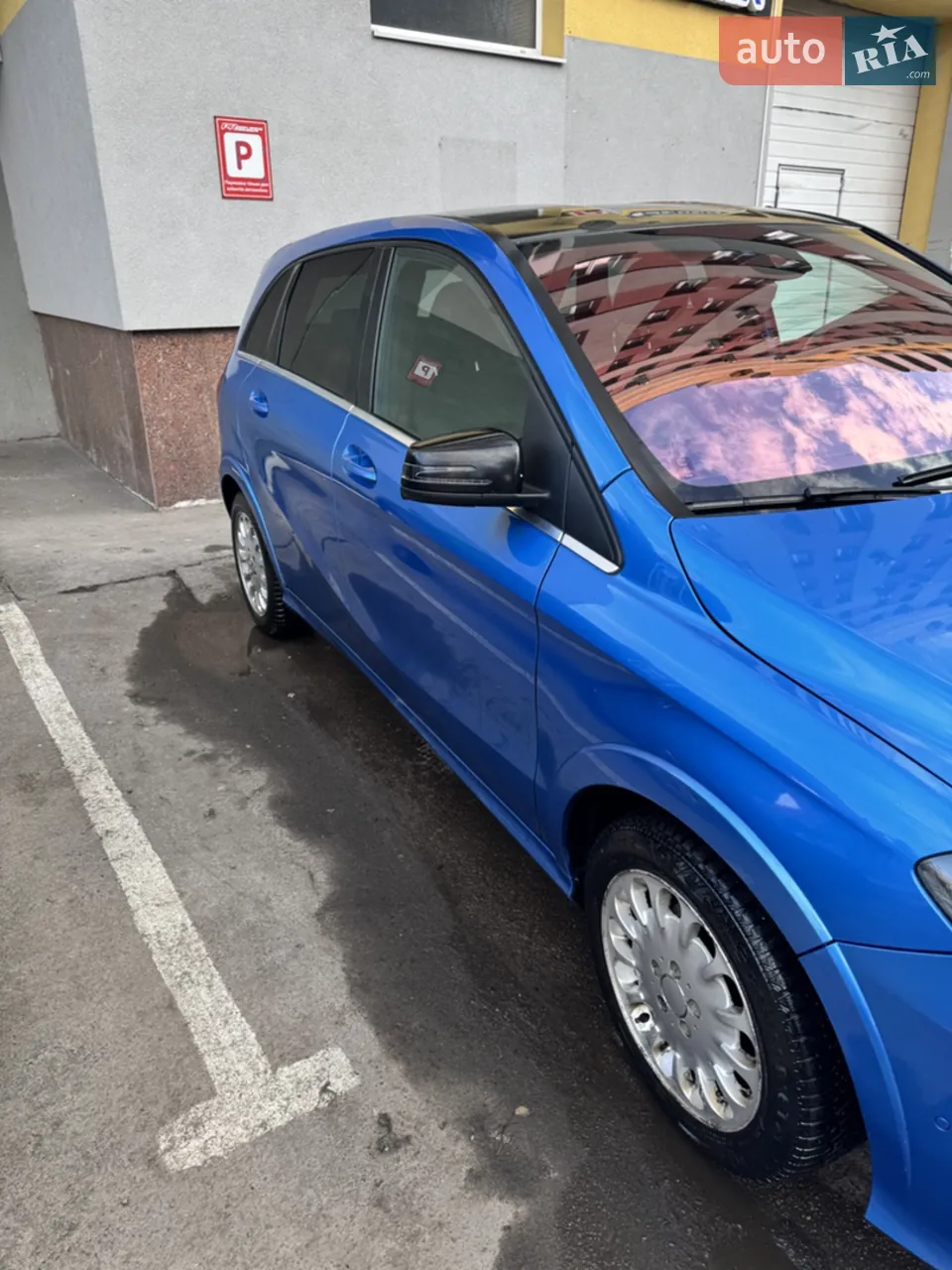 Mercedes-Benz B-Class 2017 photo 2
