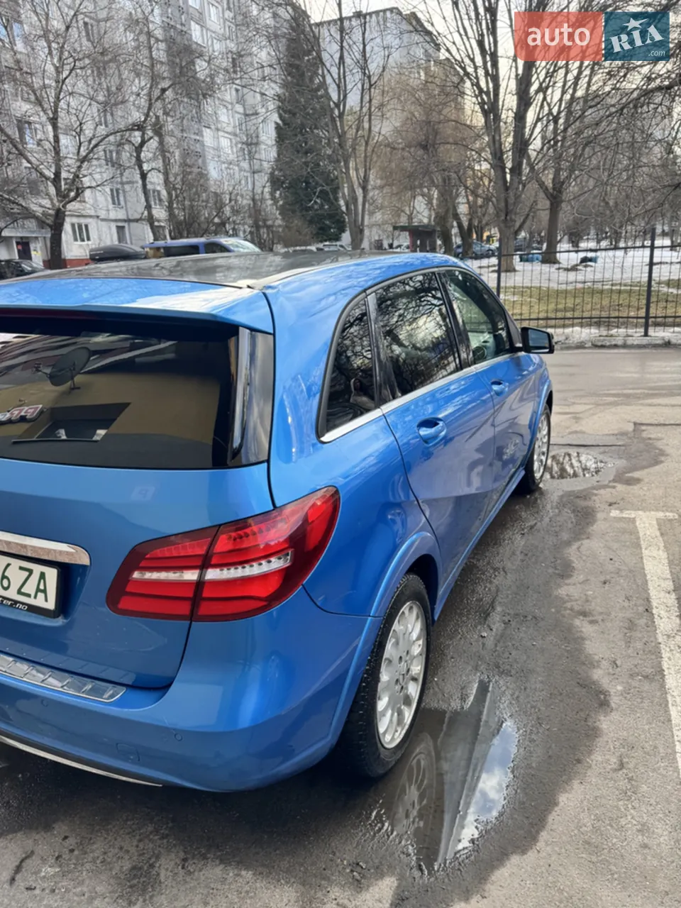 Mercedes-Benz B-Class 2017 photo 3